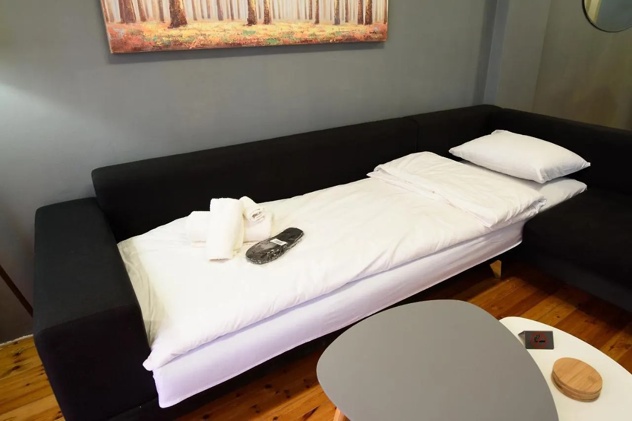 Salonika Downtown Spacious Apartment Салоники 0*,  Греция