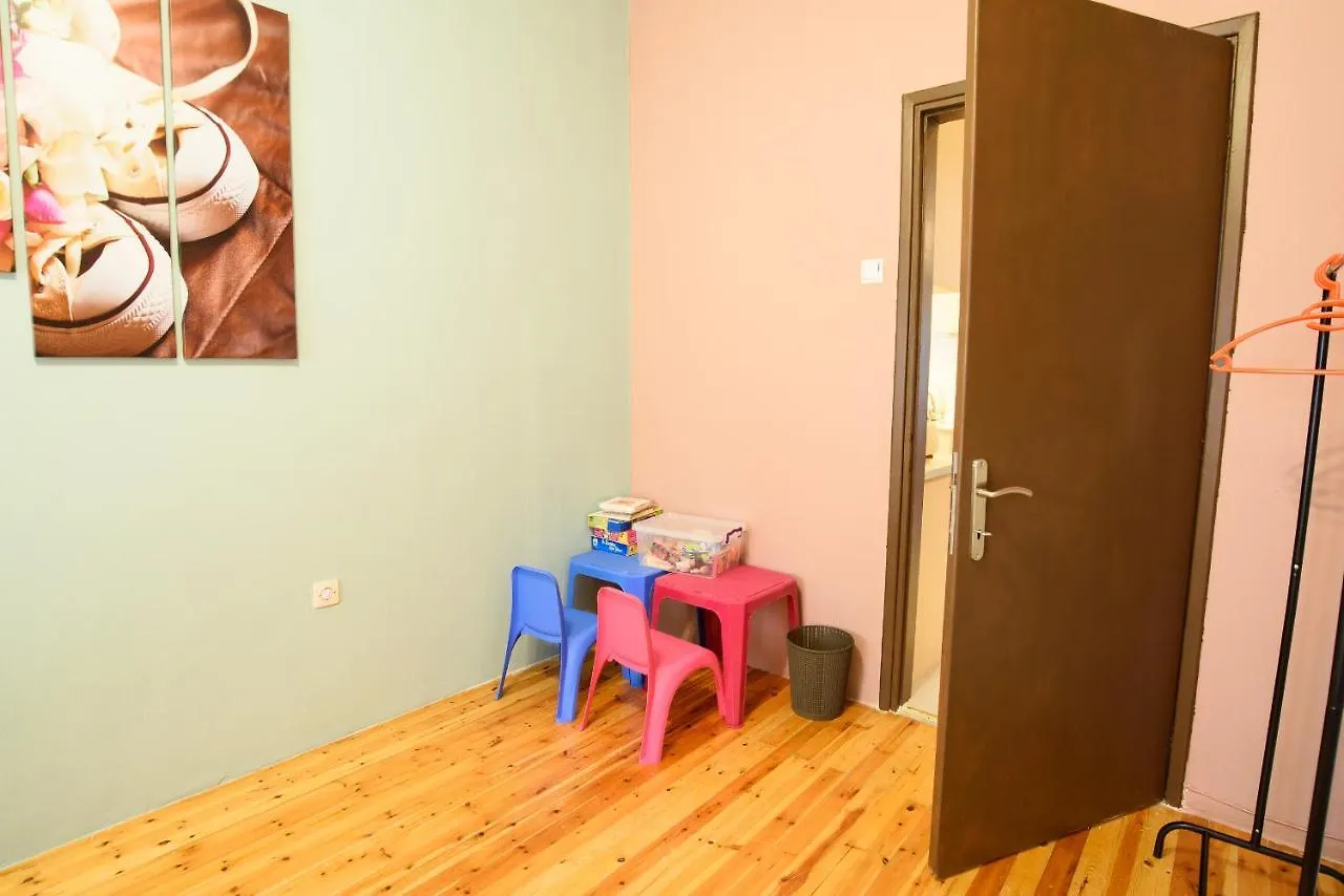 Salonika Downtown Spacious Apartment Салоники Греция
